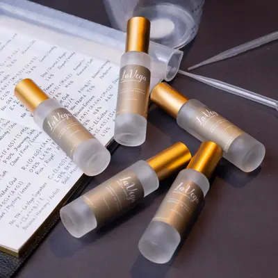 מארז בשמים בהכנה אישית